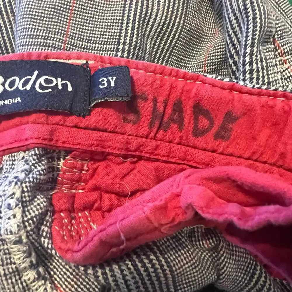 Mini Boden Plaid‎ Shorts 3 Year
